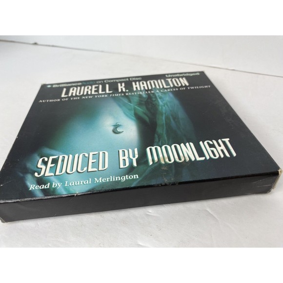 Seduced By Moonlight by Laurell K. Hamilton Audiobook CD Unabridged - Picture 2 of 8